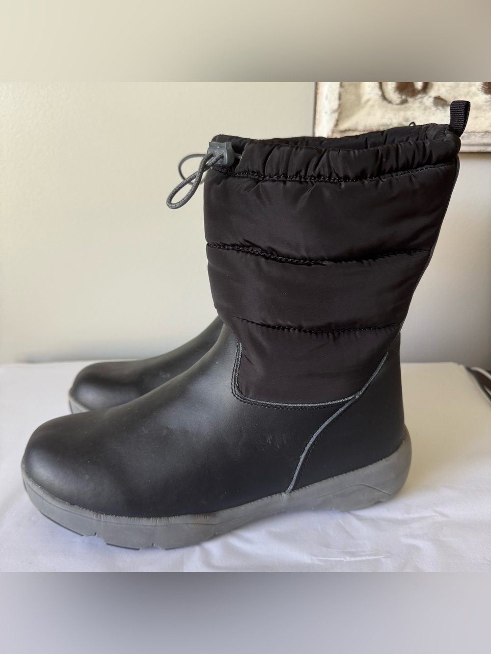 LANDS END Size 11 Women’s Black Winter Slip On Insulated Boots